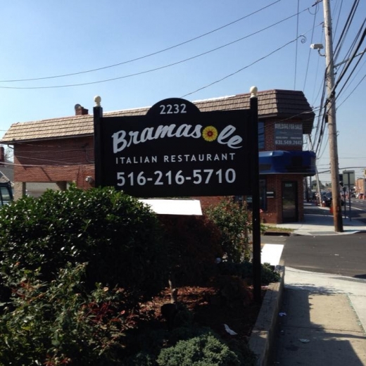 Bramasole Italian Restaurant in New Hyde Park City, New York, United States - #2 Photo of Restaurant, Food, Point of interest, Establishment