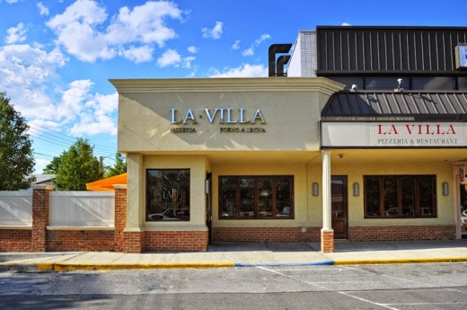 La Villa in Howard Beach City, New York, United States - #4 Photo of Restaurant, Food, Point of interest, Establishment