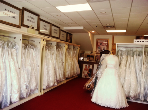 Photo by <br />
<b>Notice</b>:  Undefined index: user in <b>/home/www/activeuser/data/www/vaplace.com/core/views/default/photos.php</b> on line <b>128</b><br />
. Picture for Best Total Wedding Plaza in Flushing City, New York, United States - Point of interest, Establishment, Store, Clothing store