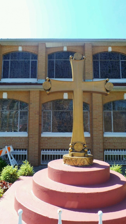 Transfiguration of Christ Greek Orthodox Church in Corona City, New York, United States - #2 Photo of Point of interest, Establishment, Church, Place of worship