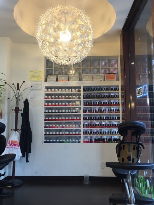 UNIQUE NAILS & SPA ASTORIA INC in Queens City, New York, United States - #2 Photo of Point of interest, Establishment, Spa