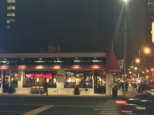 5 Napkin Burger in New York City, New York, United States - #4 Photo of Restaurant, Food, Point of interest, Establishment