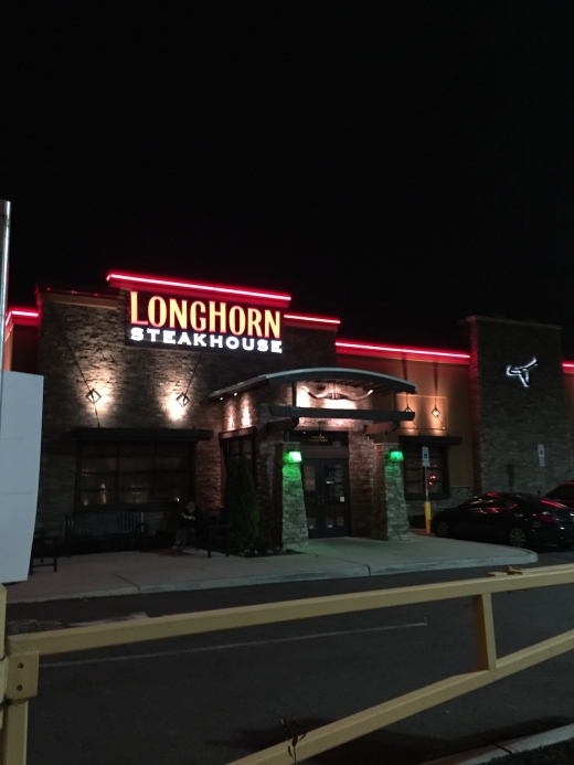 LongHorn Steakhouse in Queens City, New York, United States - #4 Photo of Restaurant, Food, Point of interest, Establishment
