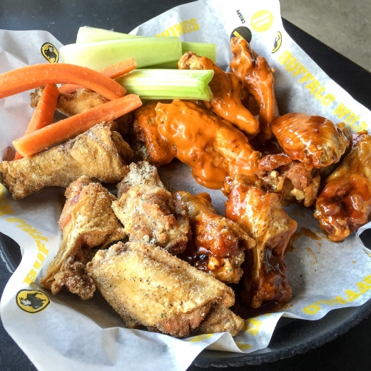 Buffalo Wild Wings in Secaucus City, New Jersey, United States - #2 Photo of Restaurant, Food, Point of interest, Establishment, Meal takeaway, Bar
