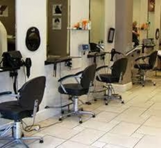 Europa Unisex Hair Design in Ridgewood City, New York, United States - #4 Photo of Point of interest, Establishment, Health, Beauty salon, Hair care