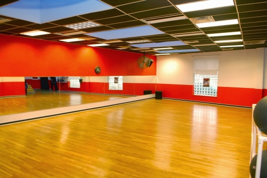 Ultimate Fitness Queens in Woodside City, New York, United States - #4 Photo of Point of interest, Establishment, Health, Gym, Spa
