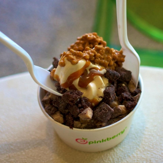 Photo by <br />
<b>Notice</b>:  Undefined index: user in <b>/home/www/activeuser/data/www/vaplace.com/core/views/default/photos.php</b> on line <b>128</b><br />
. Picture for Pinkberry in New York City, New York, United States - Food, Point of interest, Establishment, Store