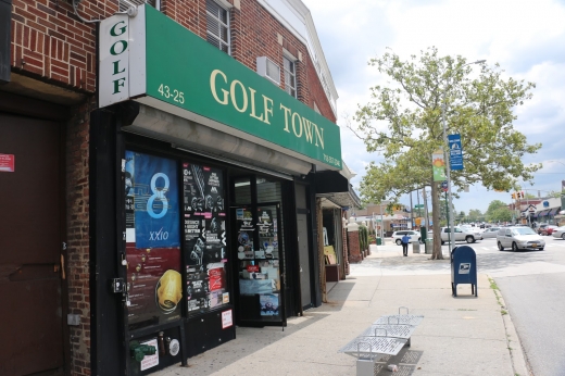 GolfTown in Queens City, New York, United States - #1 Photo of Point of interest, Establishment, Store