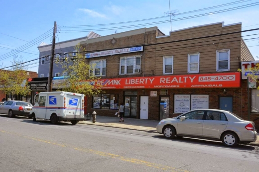 Re/Max Liberty in Ozone Park City, New York, United States - #1 Photo of Point of interest, Establishment, Real estate agency