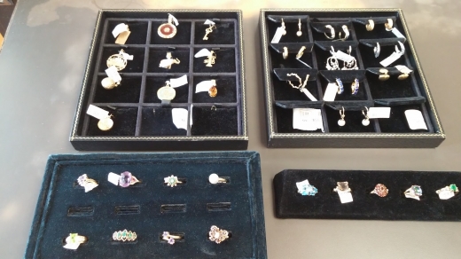 Photo by <br />
<b>Notice</b>:  Undefined index: user in <b>/home/www/activeuser/data/www/vaplace.com/core/views/default/photos.php</b> on line <b>128</b><br />
. Picture for Gem Pawnbrokers in Queens City, New York, United States - Point of interest, Establishment, Finance, Store