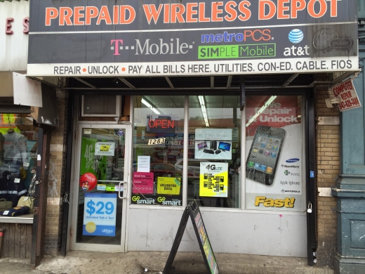 Repair Doctor ( Castle HIll Area ) in Bronx City, New York, United States - #2 Photo of Point of interest, Establishment, Store, Electronics store