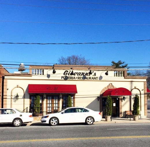 Giovanni's Pizzeria and Restaurant in Valley Stream City, New York, United States - #2 Photo of Restaurant, Food, Point of interest, Establishment