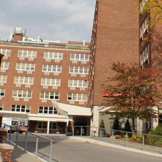 NewYork-Presbyterian/Lawrence Hospital in Bronxville City, New York, United States - #1 Photo of Point of interest, Establishment, Hospital