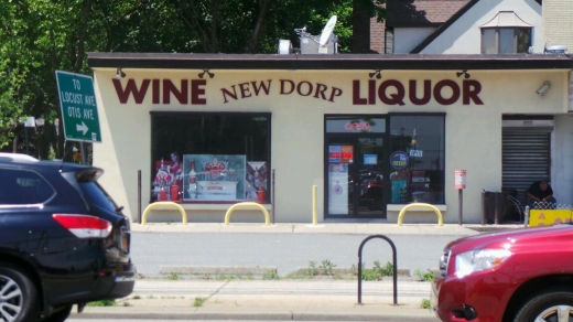 Photo by Walkerone NYC for New Dorp Wine & Liquor