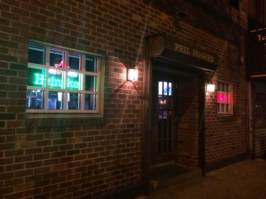 Phil Hughes Bar in New York City, New York, United States - #4 Photo of Restaurant, Food, Point of interest, Establishment, Bar
