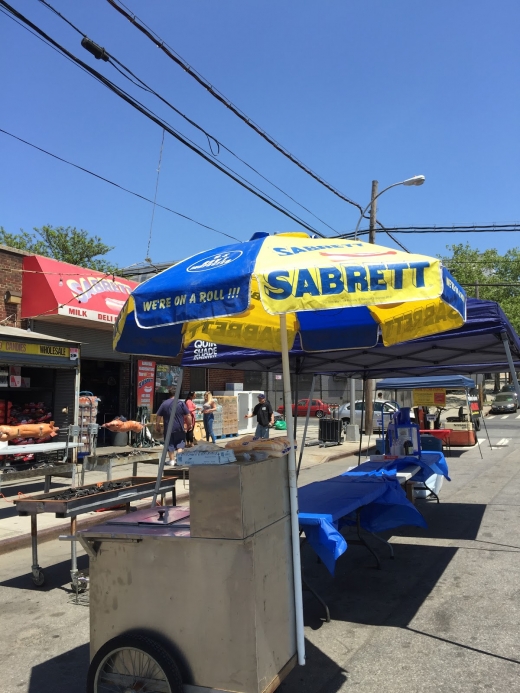 A1 Food Distributors, LLC. in Bronx City, New York, United States - #3 Photo of Restaurant, Food, Point of interest, Establishment, Store, Meal takeaway, Grocery or supermarket