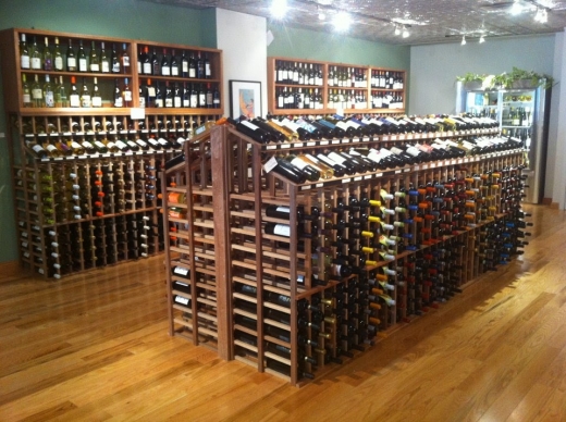 Photo by <br />
<b>Notice</b>:  Undefined index: user in <b>/home/www/activeuser/data/www/vaplace.com/core/views/default/photos.php</b> on line <b>128</b><br />
. Picture for Astoria Park Wine & Spirits in Astoria City, New York, United States - Food, Point of interest, Establishment, Store, Liquor store