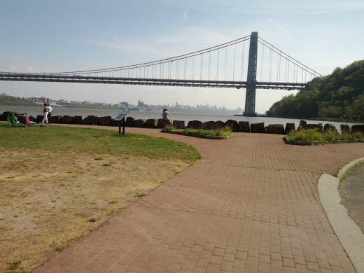 Ross Dock Picnic Area in Fort Lee City, New Jersey, United States - #4 Photo of Point of interest, Establishment