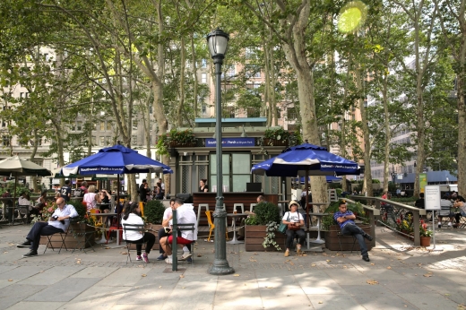 Photo by <br />
<b>Notice</b>:  Undefined index: user in <b>/home/www/activeuser/data/www/vaplace.com/core/views/default/photos.php</b> on line <b>128</b><br />
. Picture for Southwest Porch - Bryant Park in New York City, New York, United States - Restaurant, Food, Point of interest, Establishment