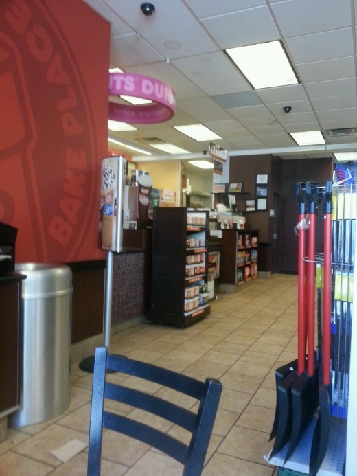 Dunkin' Donuts in Bronx City, New York, United States - #1 Photo of Restaurant, Food, Point of interest, Establishment, Store, Cafe, Bar, Bakery