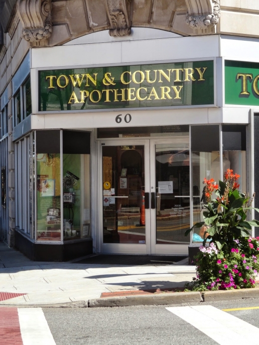 Town & Country Apothecary in Ridgewood City, New Jersey, United States - #1 Photo of Point of interest, Establishment, Store, Health, Pharmacy