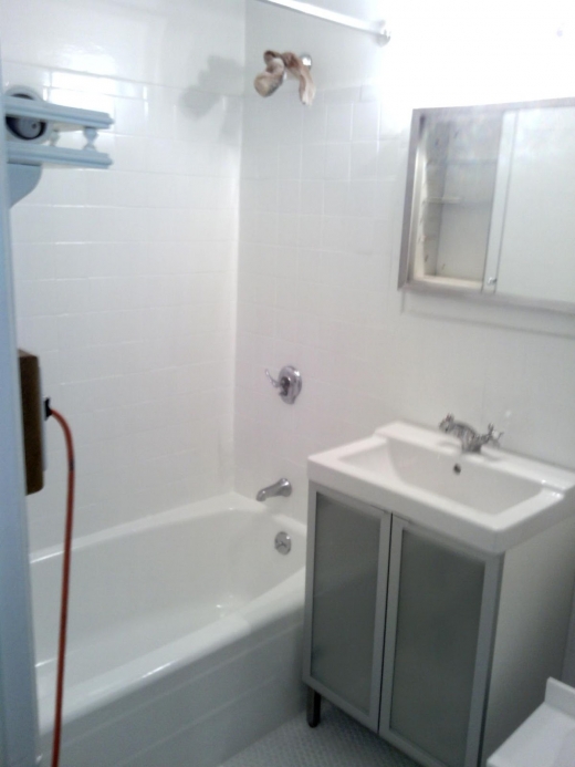 Photo by <br />
<b>Notice</b>:  Undefined index: user in <b>/home/www/activeuser/data/www/vaplace.com/core/views/default/photos.php</b> on line <b>128</b><br />
. Picture for NY Bathtub Reglazers in Bronx City, New York, United States - Point of interest, Establishment, Store, Home goods store, General contractor