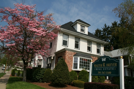 Walter R. Breyer Real Estate Co., Inc. in Oradell City, New Jersey, United States - #1 Photo of Point of interest, Establishment, Real estate agency