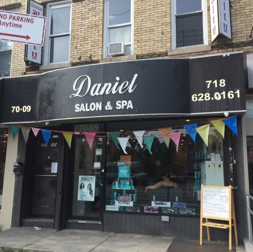 Daniel Salon & Spa in Glendale City, New York, United States - #1 Photo of Point of interest, Establishment, Beauty salon
