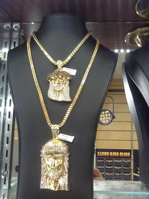 Gold Palace in Bronx City, New York, United States - #2 Photo of Point of interest, Establishment, Store, Jewelry store