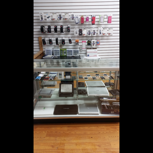 The phone medic in Rego Park City, New York, United States - #1 Photo of Point of interest, Establishment, Store