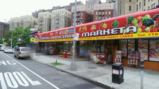 Photo by Walkertwentytwo NYC for Compare Supermarket
