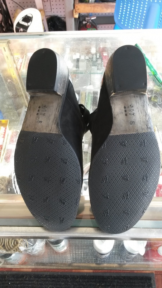 Photo by <br />
<b>Notice</b>:  Undefined index: user in <b>/home/www/activeuser/data/www/vaplace.com/core/views/default/photos.php</b> on line <b>128</b><br />
. Picture for Yakov Shoe Repair in Kings County City, New York, United States - Point of interest, Establishment