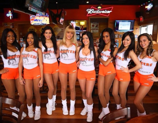 Photo by <br />
<b>Notice</b>:  Undefined index: user in <b>/home/www/activeuser/data/www/vaplace.com/core/views/default/photos.php</b> on line <b>128</b><br />
. Picture for Hooters in Fresh Meadows City, New York, United States - Restaurant, Food, Point of interest, Establishment