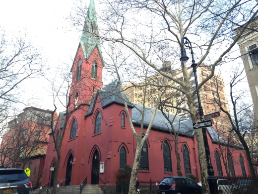 Photo by 郑亨达 for St. Charles Borromeo Church, Brooklyn Heights
