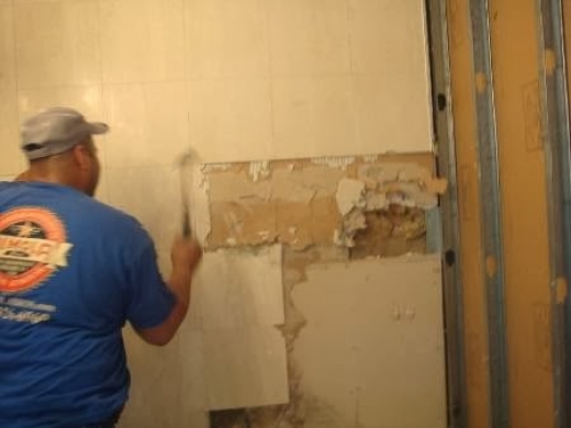 Photo by <br />
<b>Notice</b>:  Undefined index: user in <b>/home/www/activeuser/data/www/vaplace.com/core/views/default/photos.php</b> on line <b>128</b><br />
. Picture for NYC Kitchen & Bath Demolition Service & rubbish removal in Queens City, New York, United States - Point of interest, Establishment, Store, Home goods store, General contractor, Real estate agency