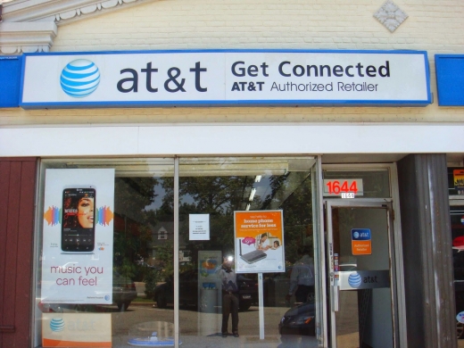 Get connected in New Hyde Park City, New York, United States - #2 Photo of Point of interest, Establishment, Store