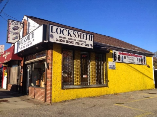 Key Star Locksmith in Great Neck City, New York, United States - #2 Photo of Point of interest, Establishment, Locksmith