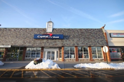 Capital One Bank in Williston Park City, New York, United States - #1 Photo of Point of interest, Establishment, Finance, Atm, Bank