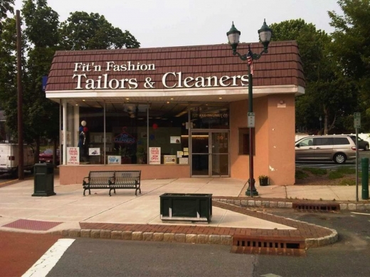 Fit 'N Fashion Tailors & Cleaners in Maywood City, New Jersey, United States - #1 Photo of Point of interest, Establishment, Laundry