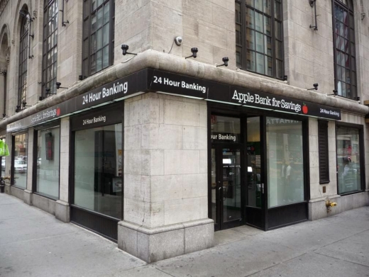 Apple Bank in New York City, New York, United States - #1 Photo of Point of interest, Establishment, Finance, Bank