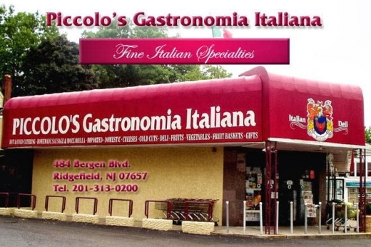 Piccolo Gastronomia Italiana in Ridgefield City, New Jersey, United States - #1 Photo of Food, Point of interest, Establishment, Store, Grocery or supermarket