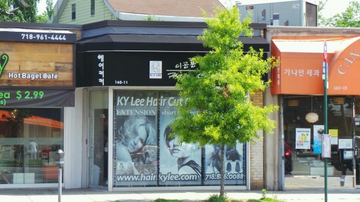 Photo by Walkereighteen NYC for K.Y Lee Hair Cut Cut