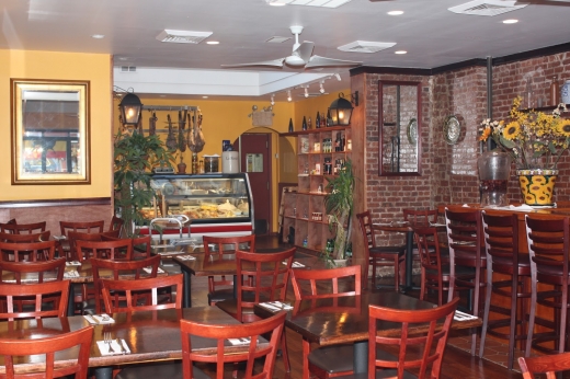 La Rioja in Queens City, New York, United States - #3 Photo of Restaurant, Food, Point of interest, Establishment, Bar