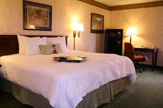 Photo by <br />
<b>Notice</b>:  Undefined index: user in <b>/home/www/activeuser/data/www/vaplace.com/core/views/default/photos.php</b> on line <b>128</b><br />
. Picture for Hampton Inn Ridgefield Park in Ridgefield Park City, New Jersey, United States - Point of interest, Establishment, Lodging