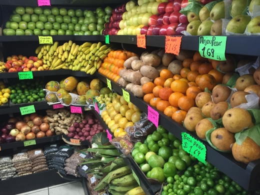 La Huerta Frutas Y Vegetales in Queens City, New York, United States - #1 Photo of Food, Point of interest, Establishment, Store
