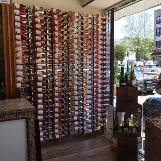 Alina's Wines & Liquors in New York City, New York, United States - #3 Photo of Point of interest, Establishment, Store, Liquor store
