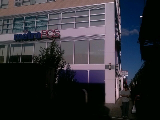 MetroPCS in Jackson Heights City, New York, United States - #2 Photo of Point of interest, Establishment, Store