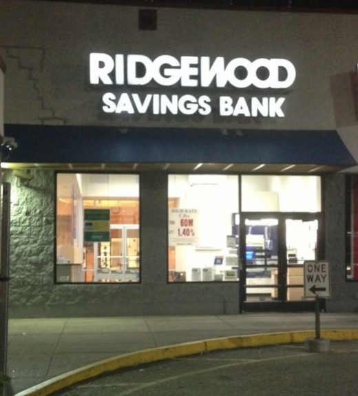 Ridgewood Savings Bank in Elmhurst City, New York, United States - #1 Photo of Point of interest, Establishment, Finance, Atm, Bank