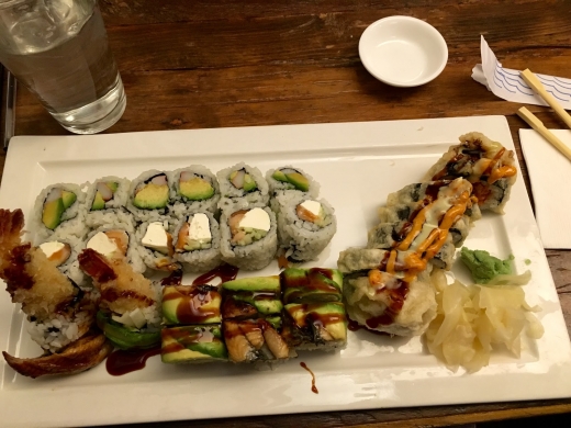 Sushi Para Japanese Restaurant in New York City, New York, United States - #2 Photo of Restaurant, Food, Point of interest, Establishment