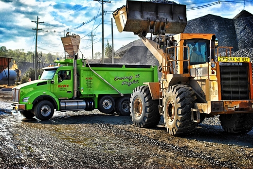 Photo by DIRTDUMPTRUCK-com /DOING IT RIGHT TECHNOLOGIES for Morales Trucking